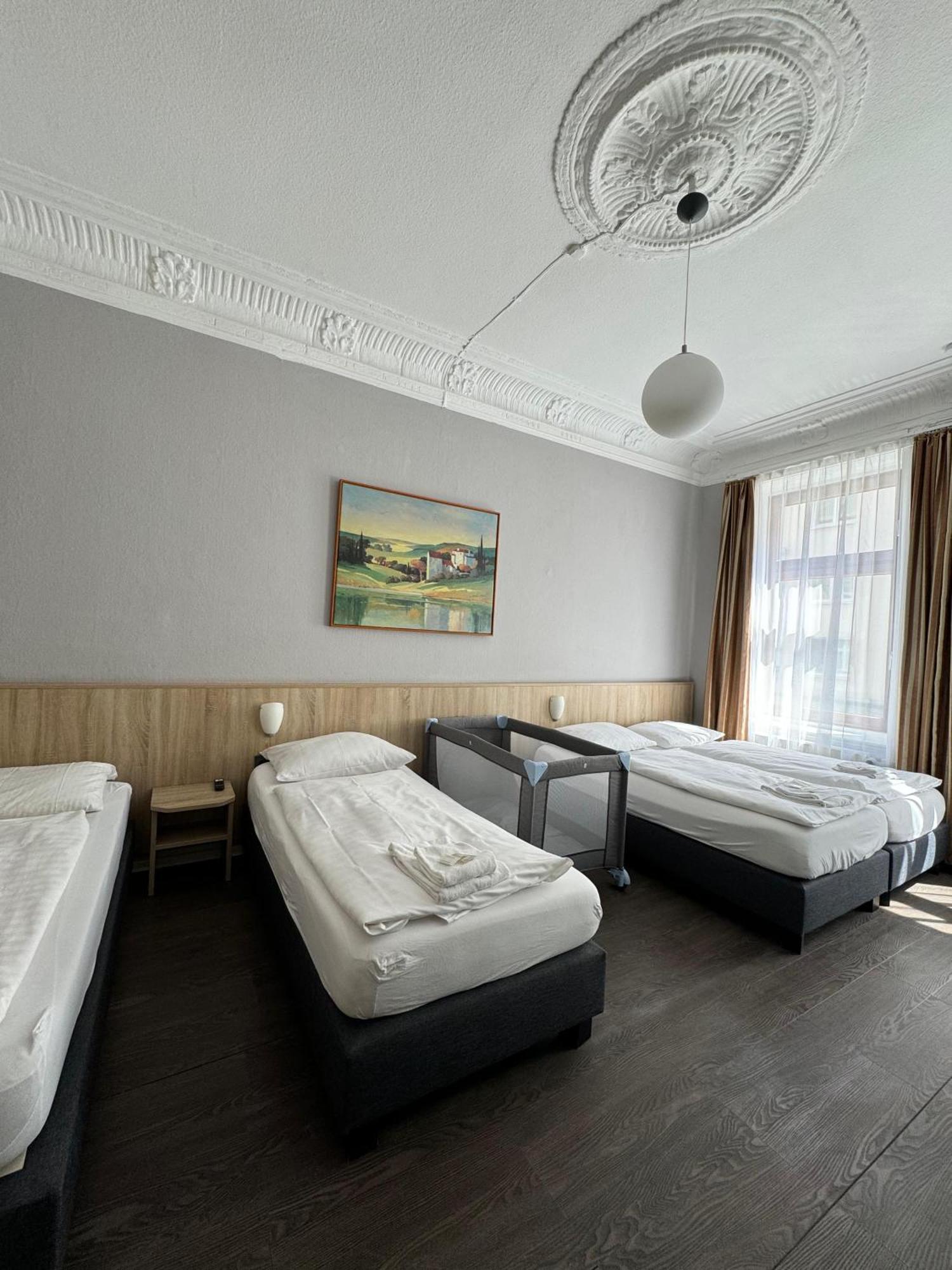 Hotel Kieler Hof Am Hauptbahnhof - Hamburg Central Station ภายนอก รูปภาพ